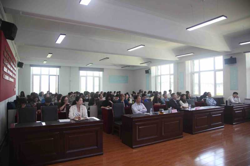 華中科技大學徐錦芬教授來校專題報告