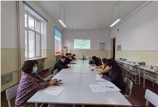 外國(guó)語學(xué)院黨委召開2022年全面從嚴(yán)治黨工作會(huì)議